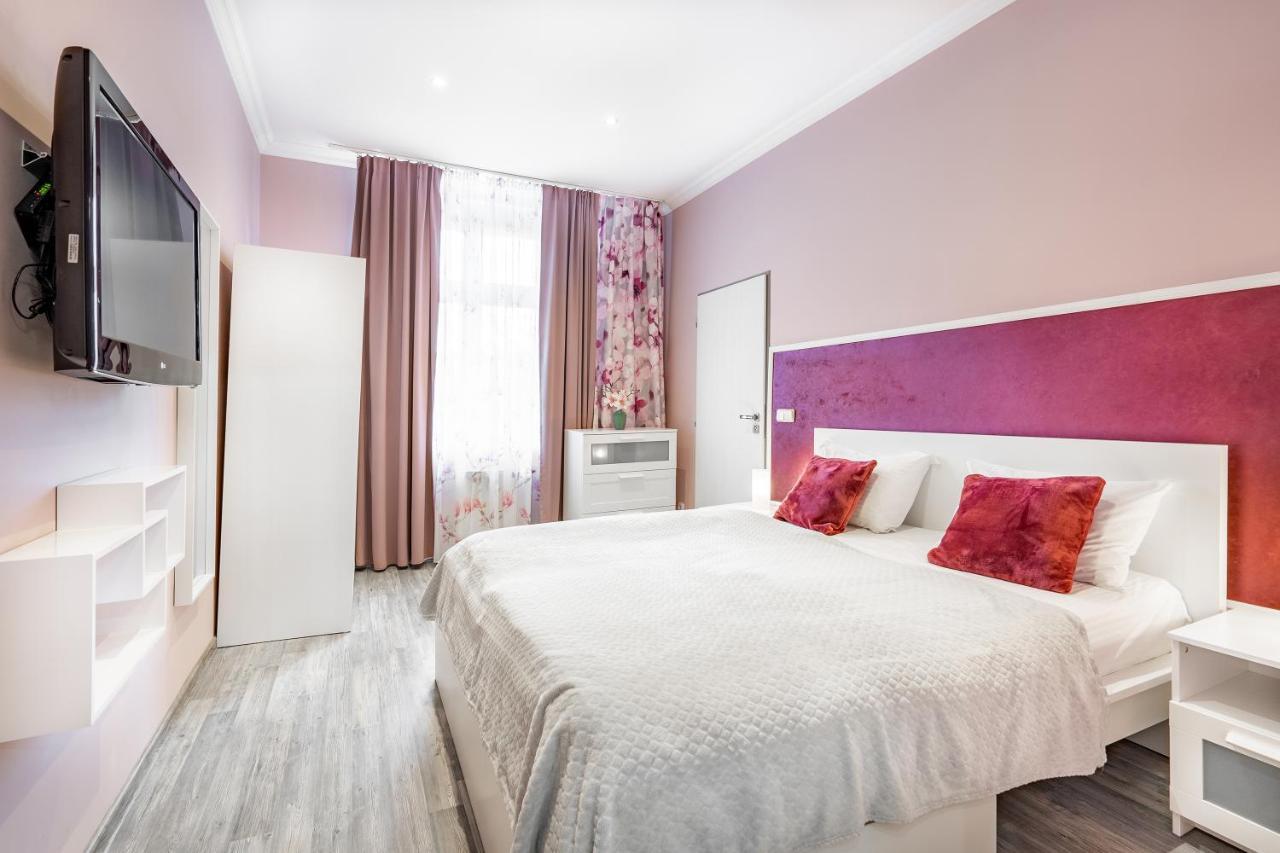 Apartment Happy Family Карлові Вари Екстер'єр фото