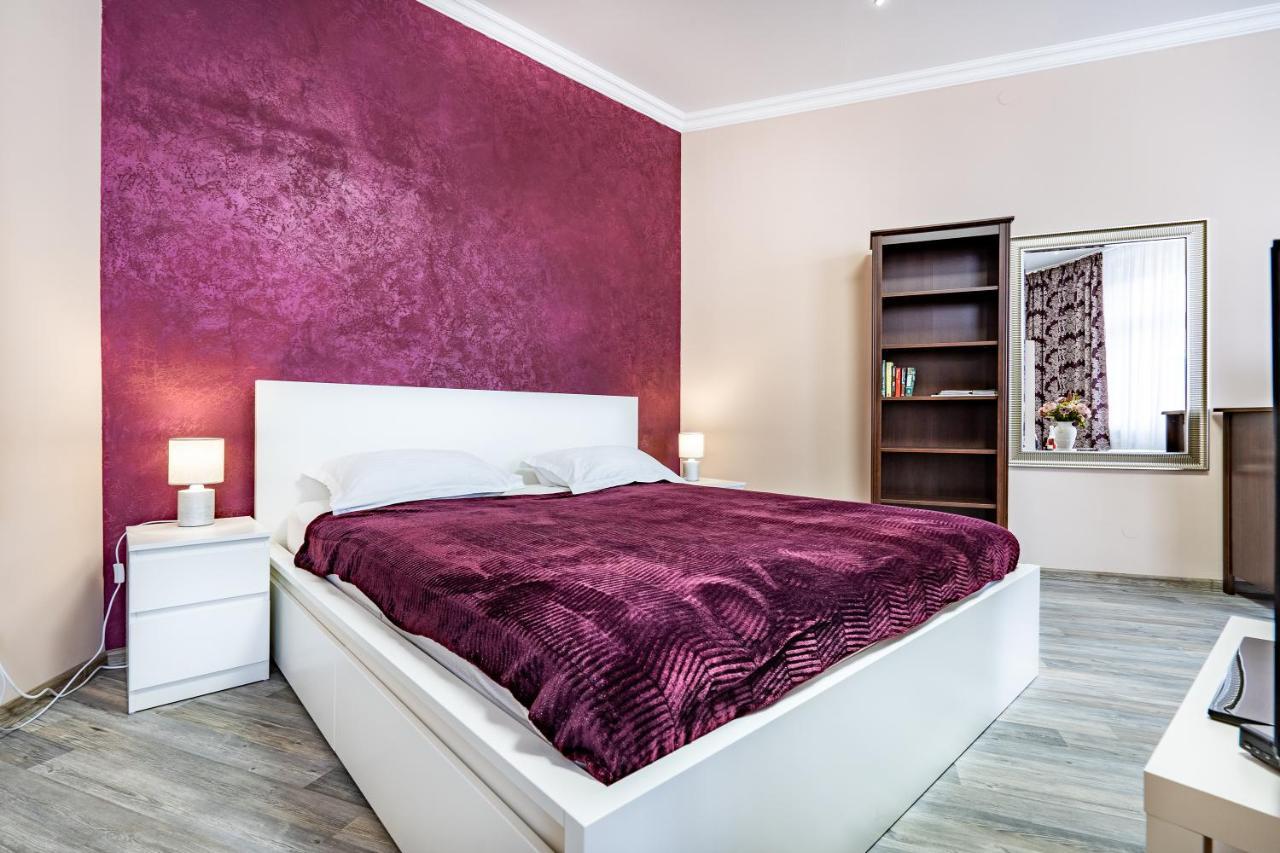 Apartment Happy Family Карлові Вари Екстер'єр фото